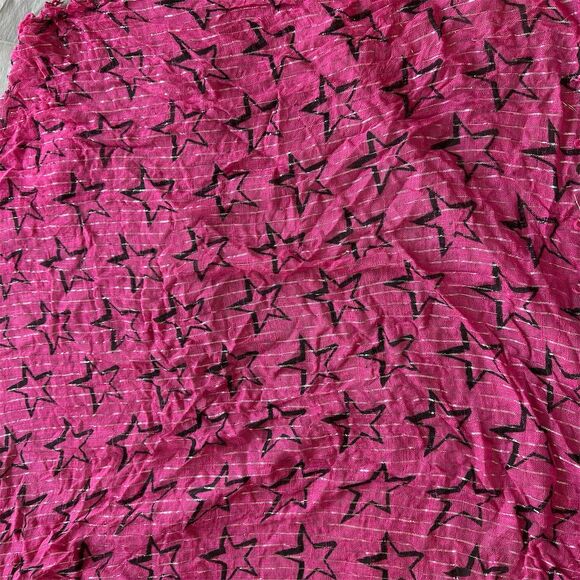 Women's Pink Geometric Star Pattern Fringed Scarf - Picture 4 of 6